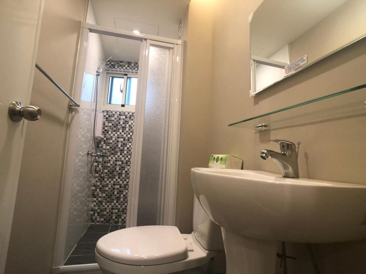 Ferienwohnung 逢甲柏斯青年旅棧 Taichung Exterior foto